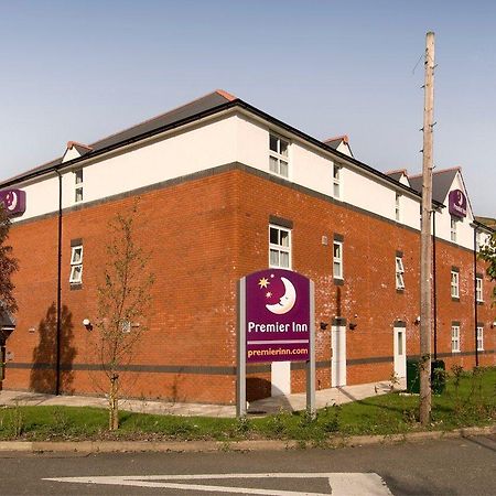 Premier Inn Ebbw Vale Extérieur photo